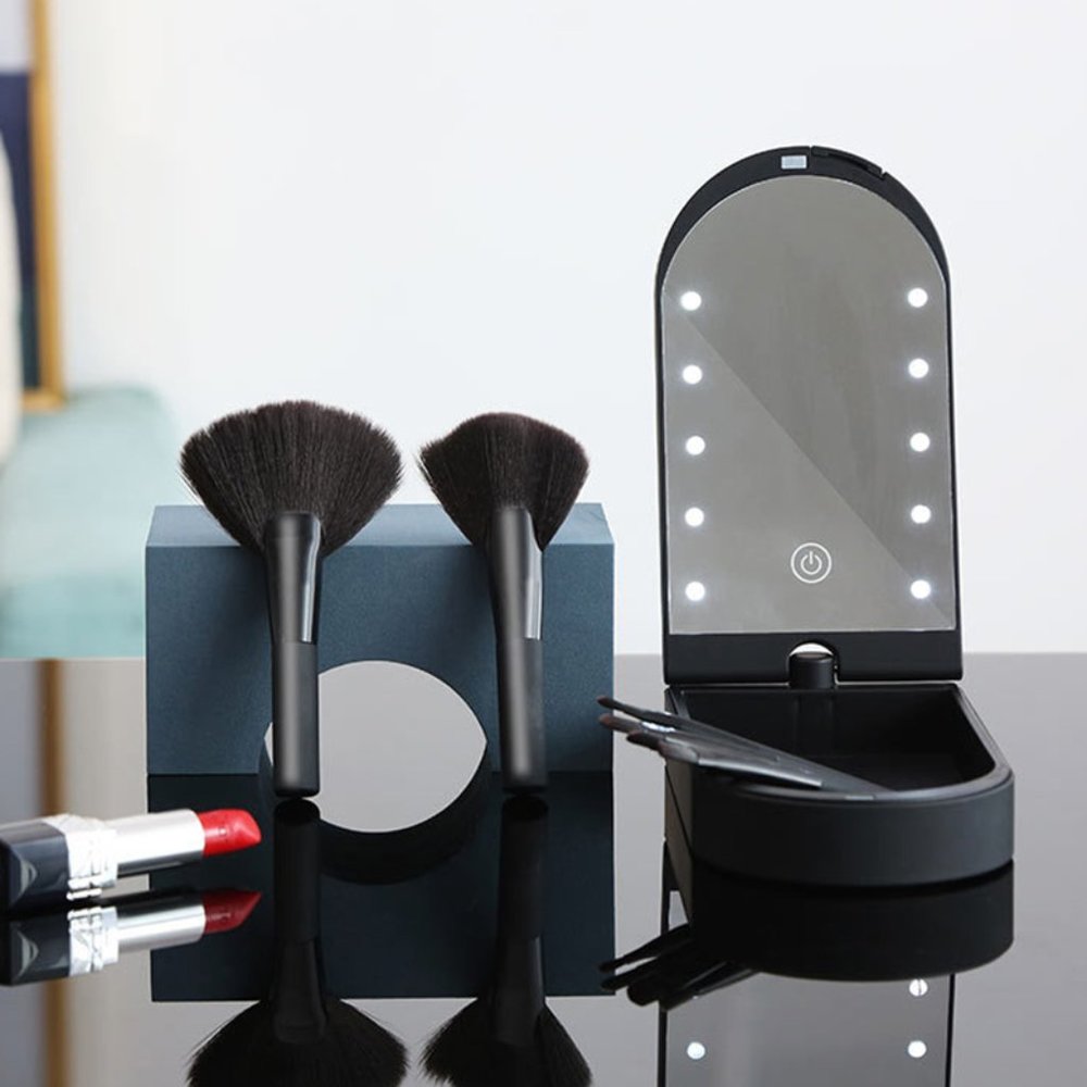 Boyerow Essential case mirror, light, and brushes